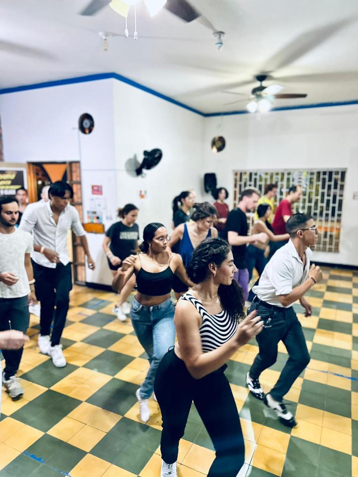 Havana Hostel Cali&Dance School Esterno foto